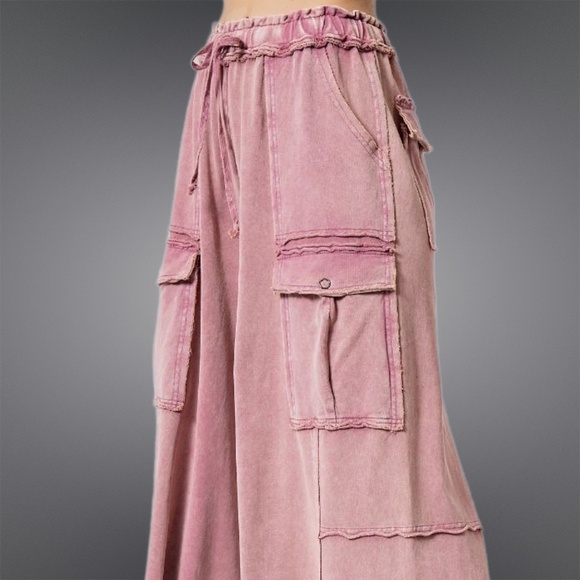 EASEL “Feeling Good Cargos” Mineral Washed Flared Leg, Raw Seams & Hems, Pockets - Picture 8 of 16